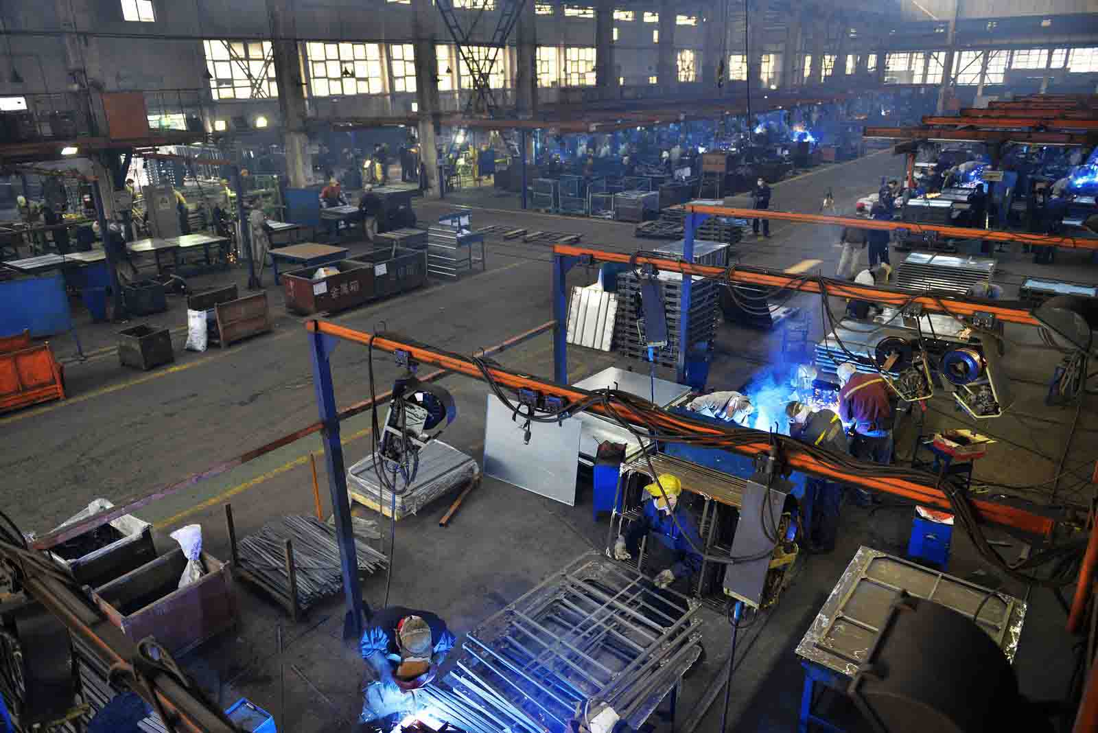 金屬托盤焊接車間(天津中集物流裝備)